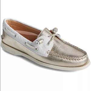 Women’s 8 Sperry Boat Shoes Original Vida Metallic Boat Shoe Gold Multi Snake